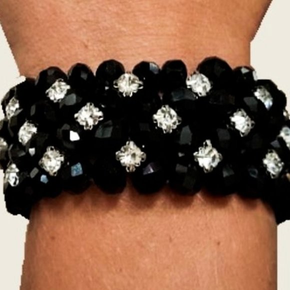 LaviguerDesigns Handcrafted Rhinstones & Swarovski Crystals Stretch Bracelet - Picture 2 of 2